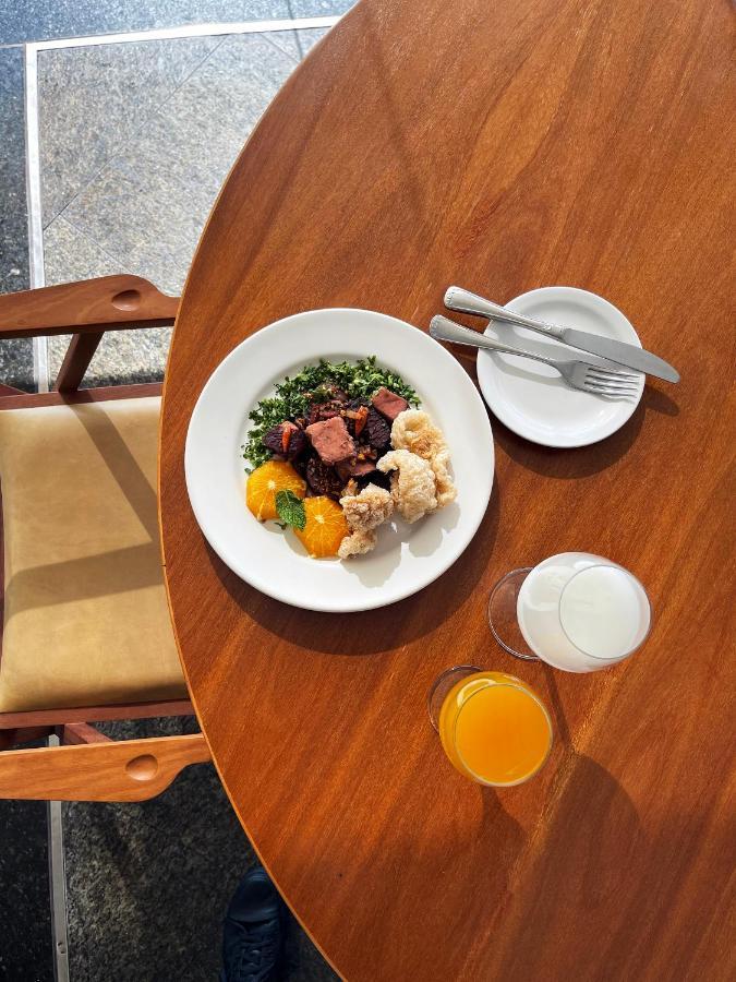 Hotel Senac Ilha Do Boi Vitória Buitenkant foto A typical breakfast
